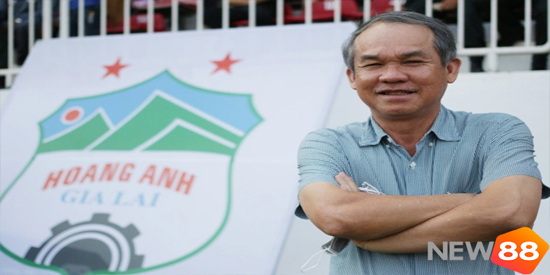 Bầu Đức Vẫn Âm Thầm Đóng Góp Cho Bóng Đá Việt Nam