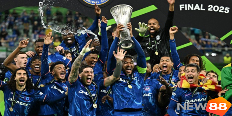 HLV Maresca dẫn dắt Chelsea tại Premier League