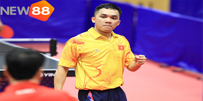 Đinh Anh Hoàng giữ vững lợi thế