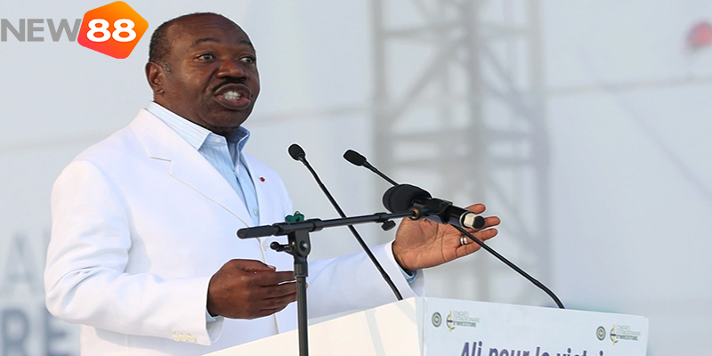 tổng thống gabon phát biểu sau thất bại